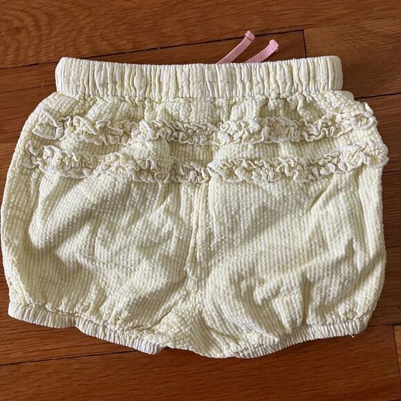 Baby Boden Yellow Seersucker Ruffle Bloomers Shorts 12-18 - Picture 4 of 4
